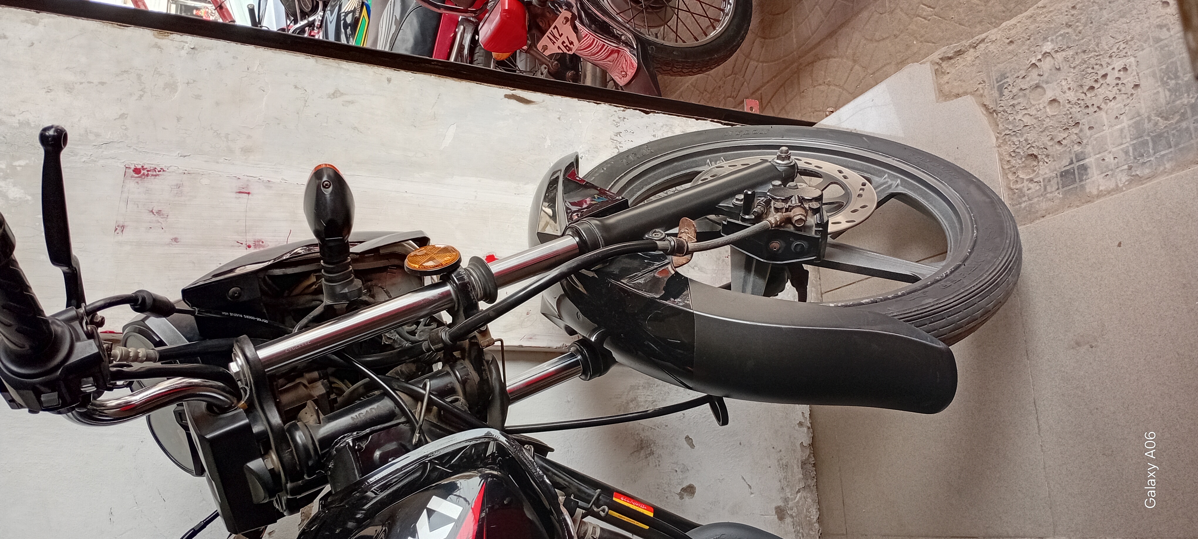 Suzuki GR 150 2022
