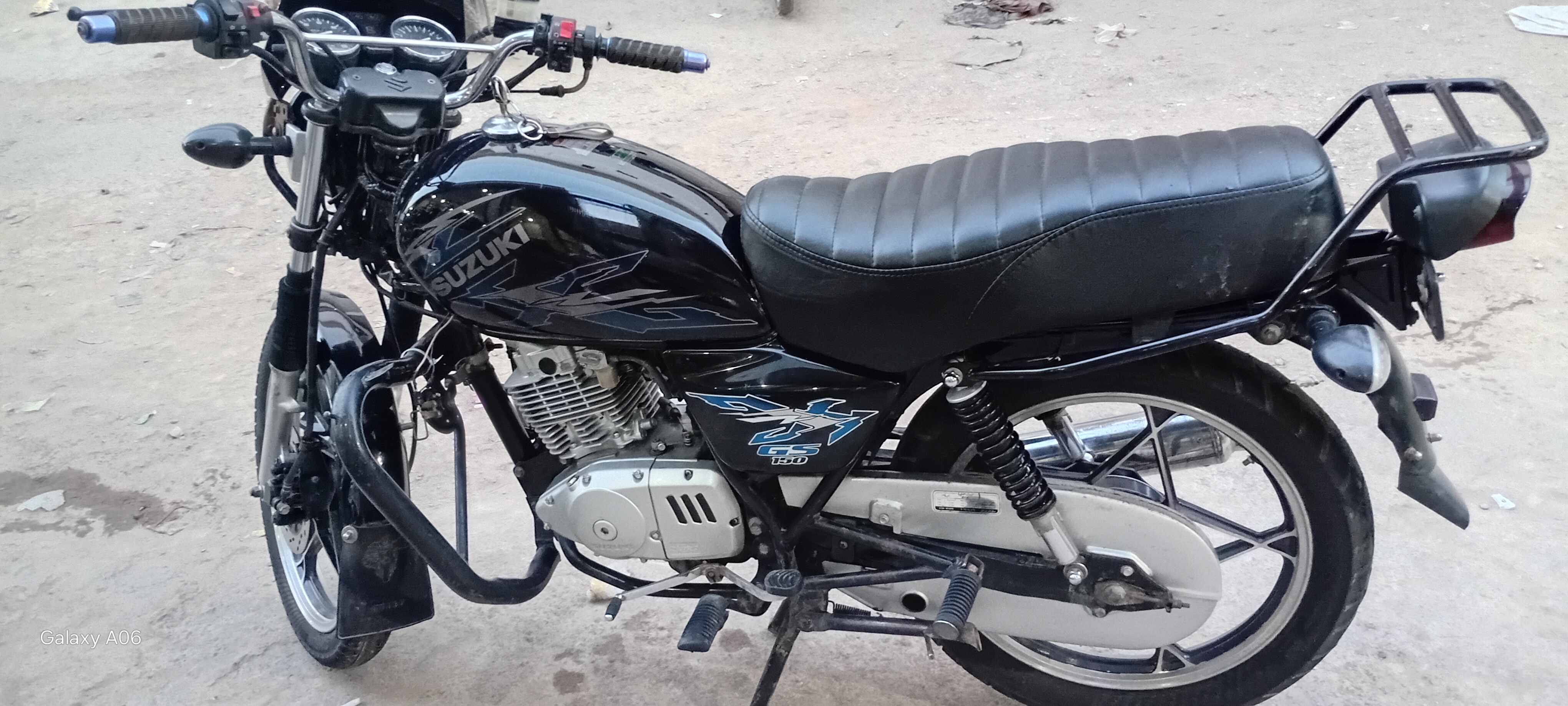 Suzuki GS150 2021