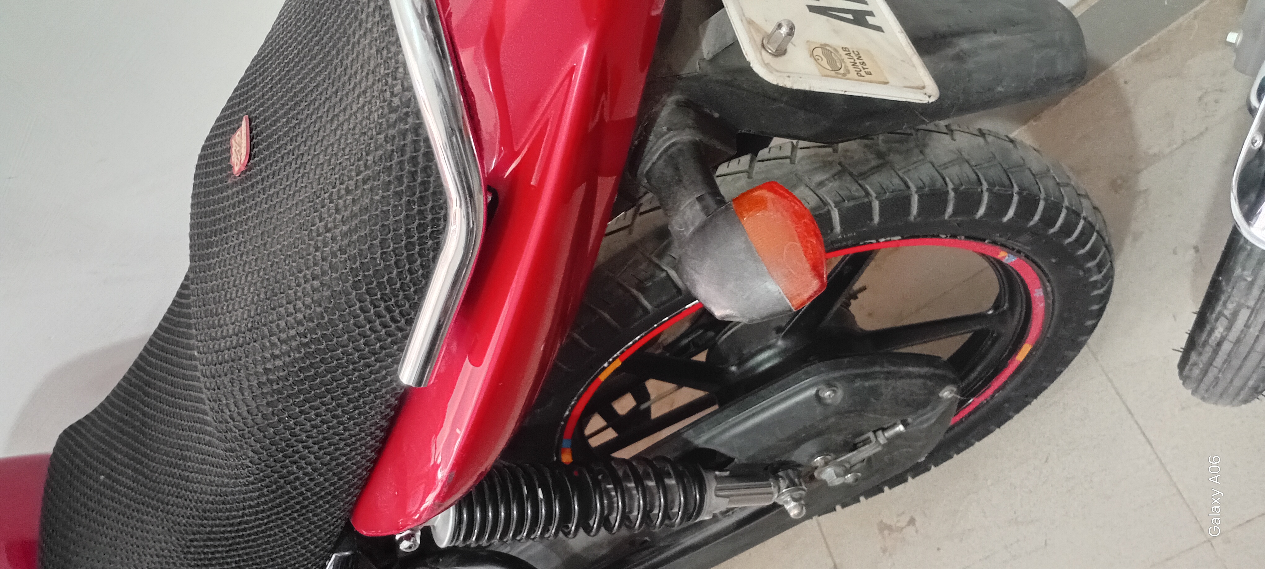 YBR 125 G