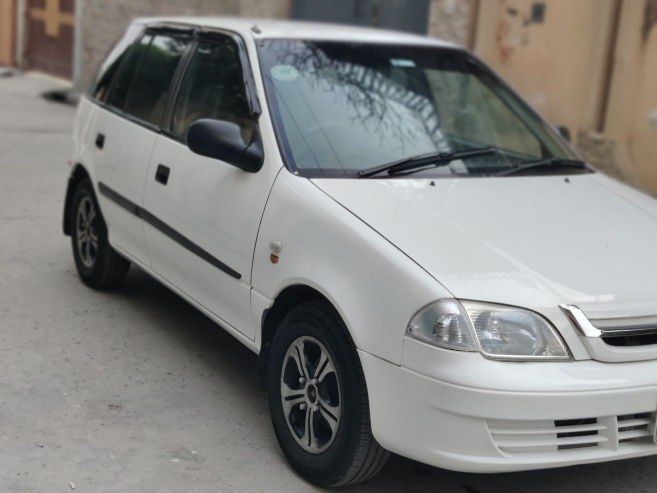 Suzuki Cultus