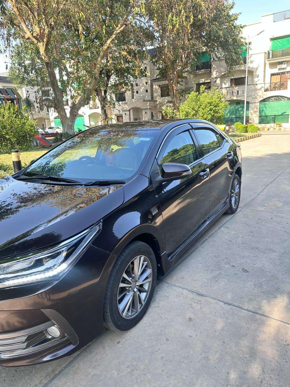 Toyota Corolla Grande X CVT-i 1.8 Black Interior 2018