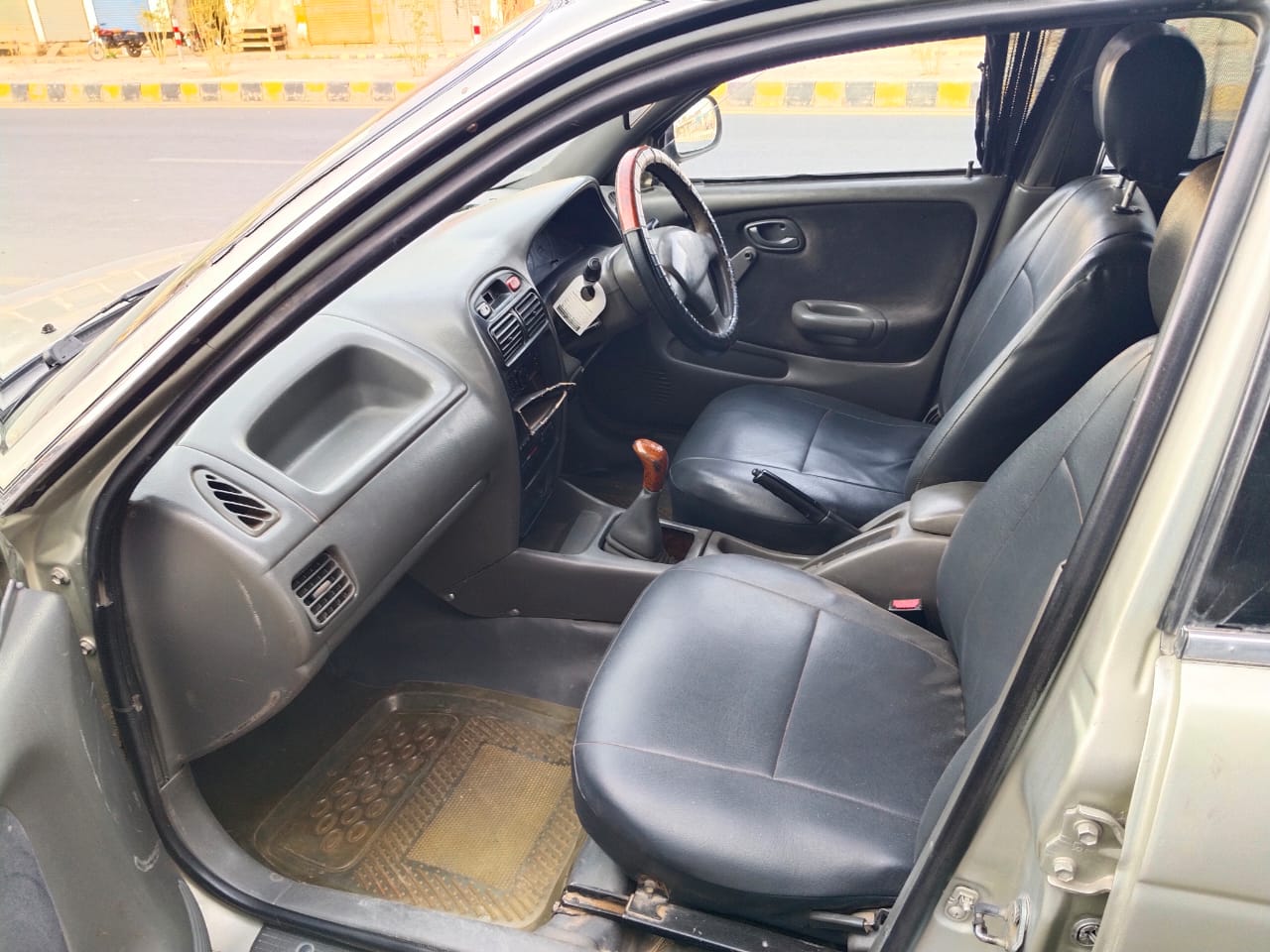 Suzuki Baleno 2003