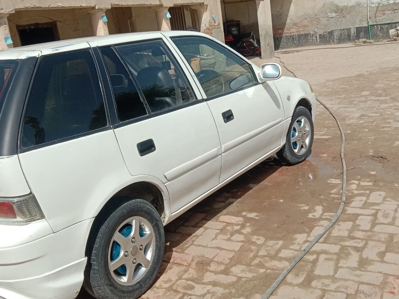 Suzuki Cultus