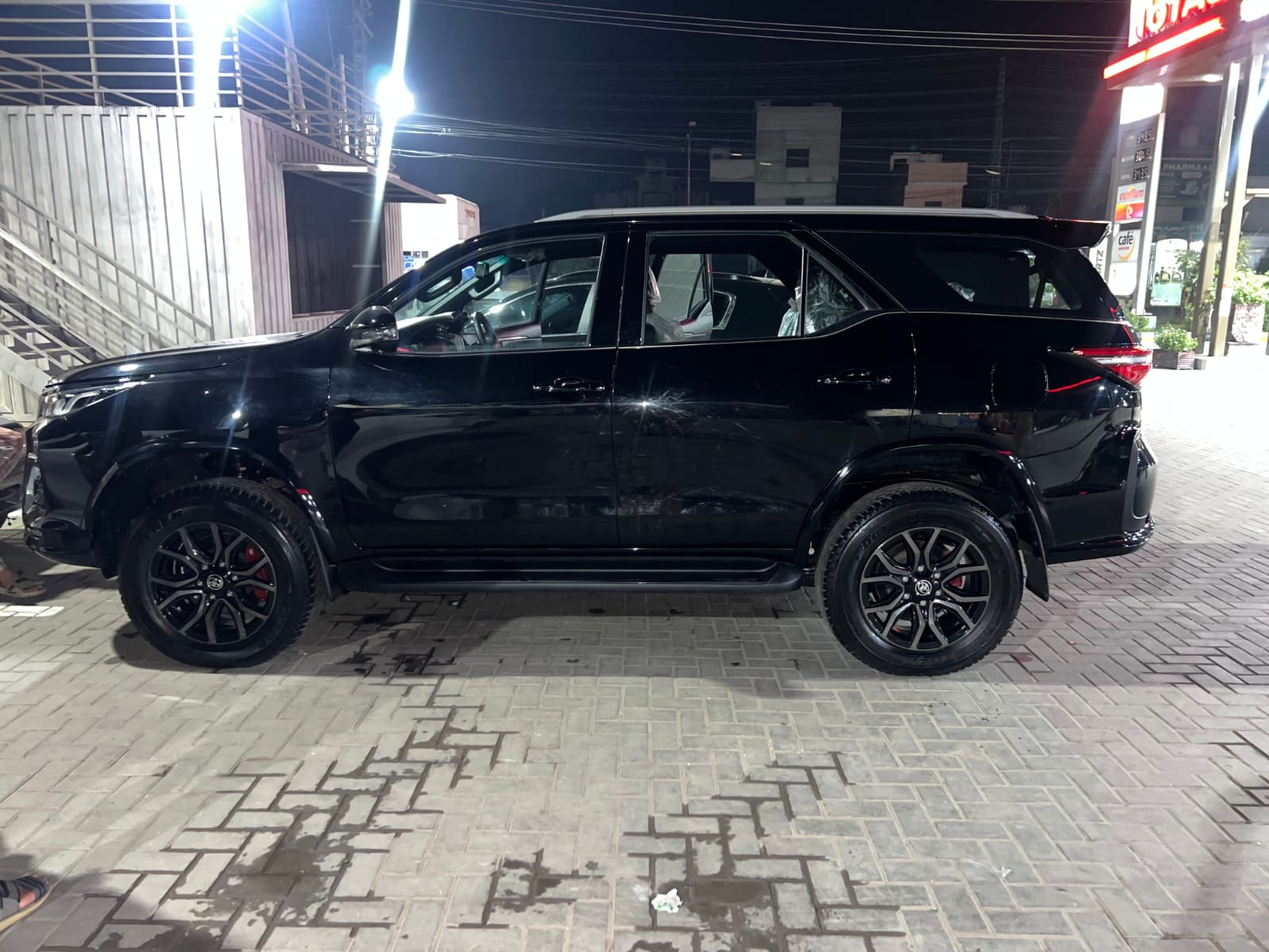 Toyota Fortuner GR-S 2016