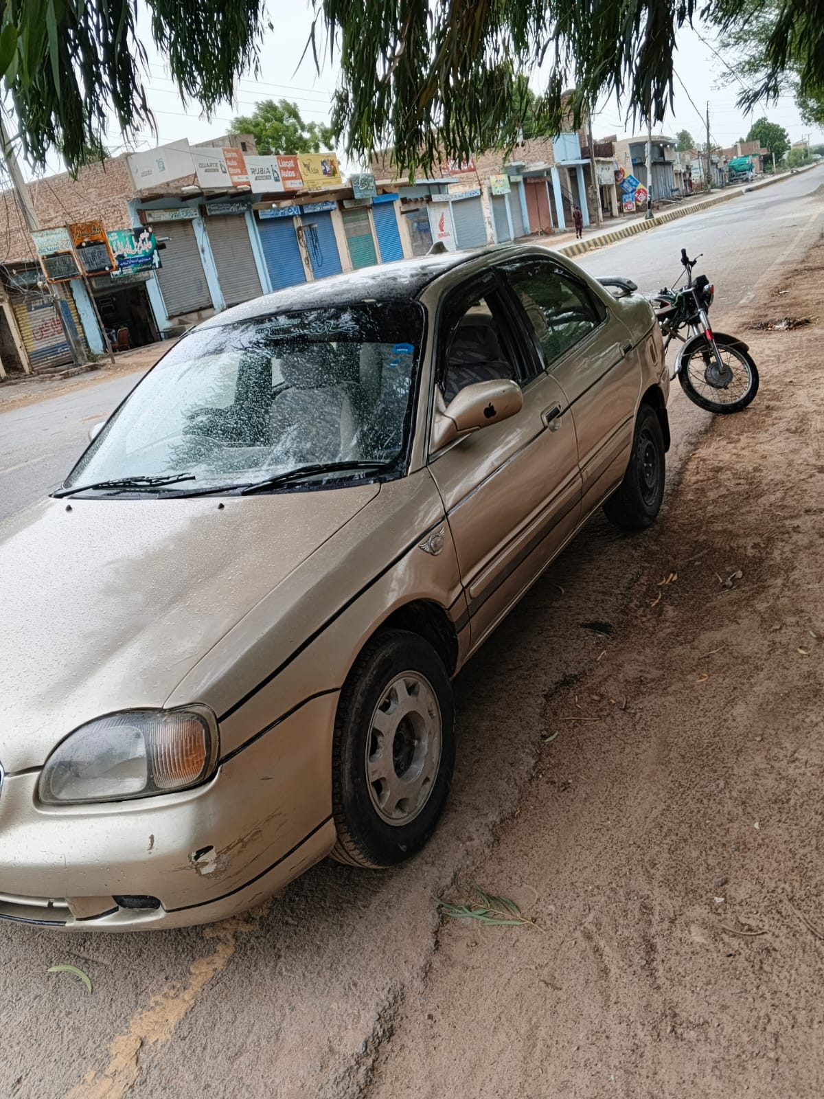 Suzuki Baleno 2005